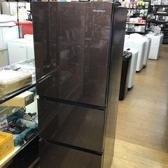 #F-18【ご来店頂ける方限定】Hisenseの3ドア冷凍冷蔵庫です F-18【ご来店頂ける方限定】Hisenseの3ドア冷凍冷蔵庫です