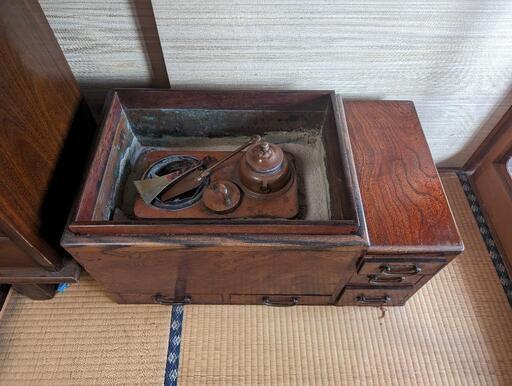 長火鉢　骨董品