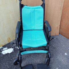 世田谷区近辺配送可能　コンディション良好　車いす　折り畳み　軽量　介護　手押し車