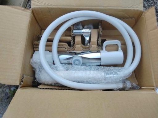 新品未使用品 リクシル LIXIL シャワー シャワーヘッド DIY