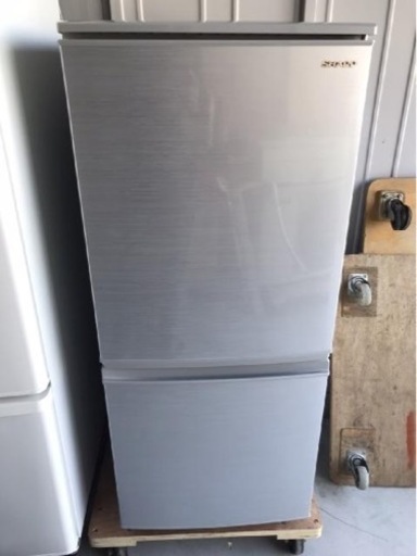送料・設置込み可　冷蔵庫　137L SHARP 2020年