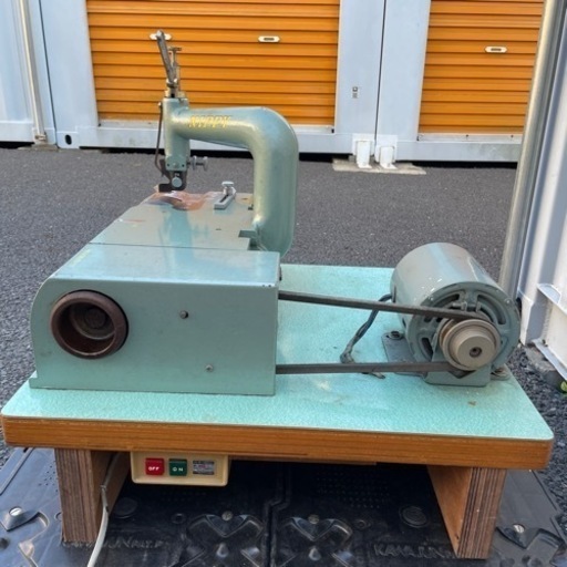 NIPPY 革漉き機 NP-202レザークラフト レザークラフト革漉きの基本