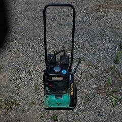 美品 プレートコンパクター 60Kg