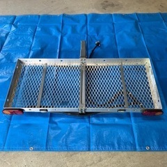 中古品】 ヒッチカーゴ テールランプ付き