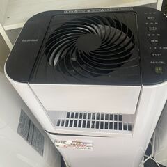 リサイクルショップどりーむ荒田店 No10369 除湿機　衣類乾燥　アイリスオーヤマ　2022年製　高年式　サーキュレーター式