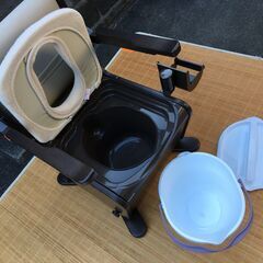 未使用品【介護福祉用品】Panasonic ポータブル 家具調 トイレ PN