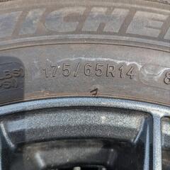 コンパクトカーサイズ タイヤ・ホイールセット 冬もいけちゃうオール 