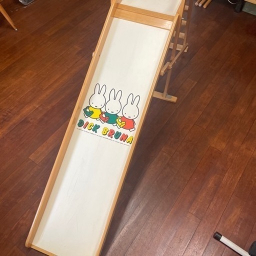 Dick Bruna(ミッフィー)木製すべり台