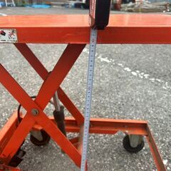 トラスコ HLL-120 作業台リフター 120kg【野田愛宕店】【店頭取引限定】【中古】ITSC87A7A1N4