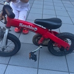 おもちゃ 幼児用自転車　henshin bike