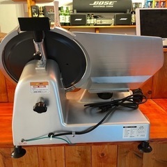 業務用ミートスライサー、100V、テフロン加工刄、PRO-300YS-BT1、半冷凍可能、牛タンスライス、サラミスライス