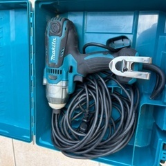 マキタ　有線インパクトドライバー