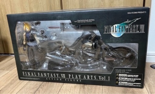 美品　バイク　クラウド　ファイナルファンタジー　FINAL FANTASY  アクション フィギュア  おもちゃ