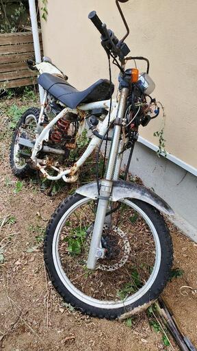 書類付き　xlr125 xlr125r jd16　フレーム　部品取り 書類付き xlr125 xlr125r jd16 フレーム 部品取り