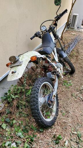 書類付き　xlr125 xlr125r jd16　フレーム　部品取り 書類付き xlr125 xlr125r jd16 フレーム 部品取り