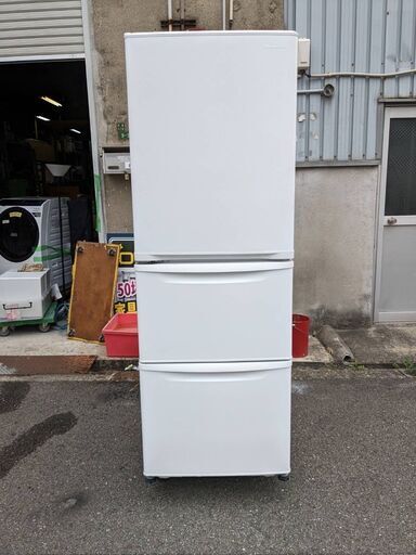☆中古￥51,800！【店長おすすめ！】Panasonic　335㍑3ドア冷蔵庫　家電　2022年製　NR-C343CL-W型　幅59㎝ｘ奥行64㎝ｘ高さ169㎝　【BF112】