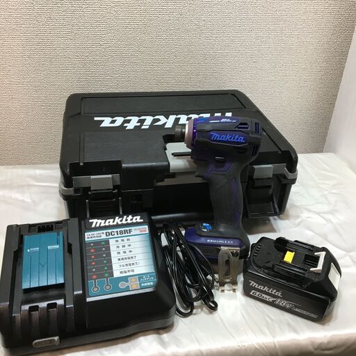 マキタ インパクトドライバ TD172D 充電器・バッテリー1個・ケース付 電動工具 充電式 コードレス makita