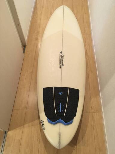 ハンドメイドサーフボードです！！ショルダーからインサイドまでロング  