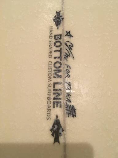 ハンドメイドサーフボードです！！ショルダーからインサイドまでロング  