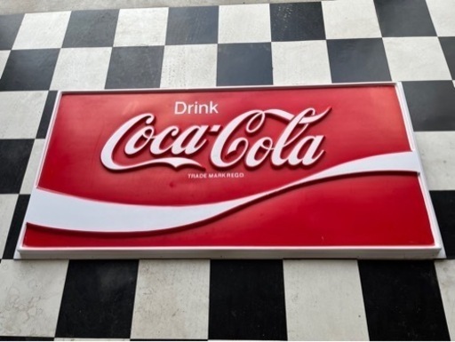 コカコーラ巨大看板　　coca cola