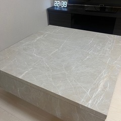 LOWYA センターテーブル ストーン調 幅90cm×90cm