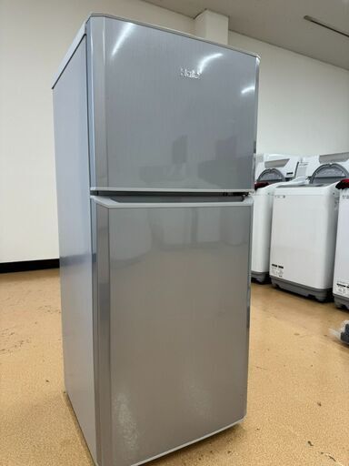 ⑩冷凍冷蔵庫/冷蔵庫/121リットル/121L/2ドア冷蔵庫/1人暮らし/新生活/単身用/HAIER/JR-N121A/中古品/2018年製