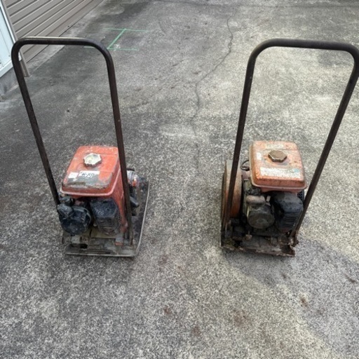 直接引き取りのみ 2台 動作確認OK 転圧機 ロビンエンジン 建設機械 EY15D ランマ 発送NG 三笠 直接引き取りのみ 2台 動作確認OK 転圧機 ロビンエンジン 建設機械