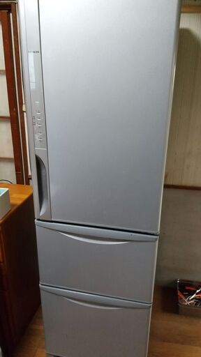 HITACHI 冷凍冷蔵庫　2016年製