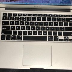 MacBook Air 13インチ Early2015・高性能Core i5・メモリー8GB・SSD