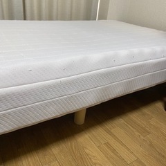 ニトリ　脚付きマットレス　家具 ベッド 