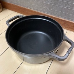 ストウブ staub 旧型 ピコ ココット ラウンド 22 グレー両手鍋