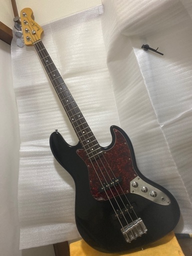 【お話中】フォトジェニック　ベース　ブラック　used 弦新品