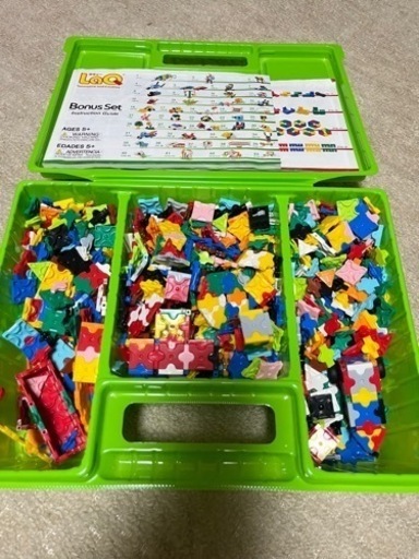 ラキュー　おもちゃ パズル