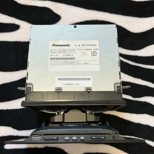 備前焼 各見信利 花入 鶴首花瓶 一輪挿し 共箱 共布 付き