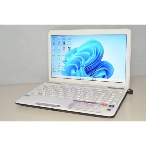 最新Windows11+office 大容量HDD750GB 東芝Dynabook T351/35EW 高性能 第二世代i3/8GB/15.6インチ/無線内蔵/HDMI/DVDRW/便利なソフト多数