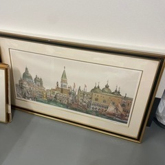 機械物、食器、酒、テレビ、雑貨、購入時200万ほどの絵画