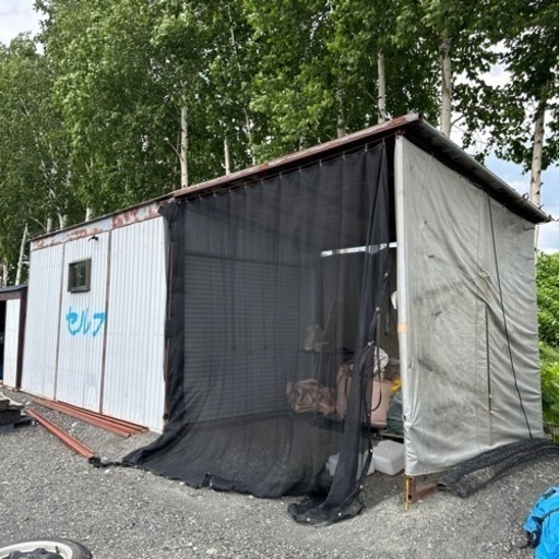 北海道 富良野 中古 カーポート・窓付き 大型車庫 倉庫 資材置場 分離可能