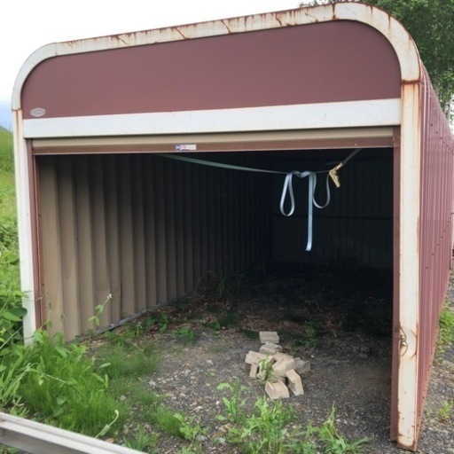 北海道 富良野 中古 車庫 倉庫 資材置場 カスケードガレージ 約 奥行6650 横2915 高さ2450 シャッター開口部高さ 1760 横幅2650 巻余裕無し