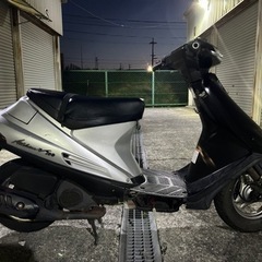 大阪府のアドレスV100の中古が安い！激安で譲ります・無料であげます 