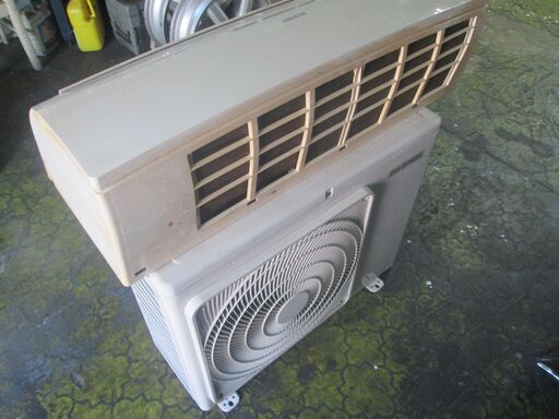 値下げ！！アイリスオーヤマ ルームエアコン 主に6畳 IRR-2218C