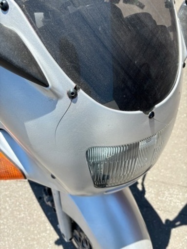 Kawasaki Ninja ZX-4R |スーパースポーツモデル|並列4気筒エンジンを