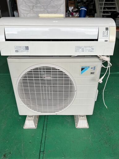 大阪❗️♻️エコマックス♻️配送も可⭕️「S448」⭐️DAIKIN ⭐️ ルームエアコン ATE22USE5-W 2017年製【大阪市プレミアム付商品券利用可能！】
