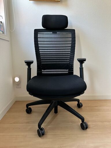 ビジネスチェア　パワーナップチェア シエスタ BK(黒）