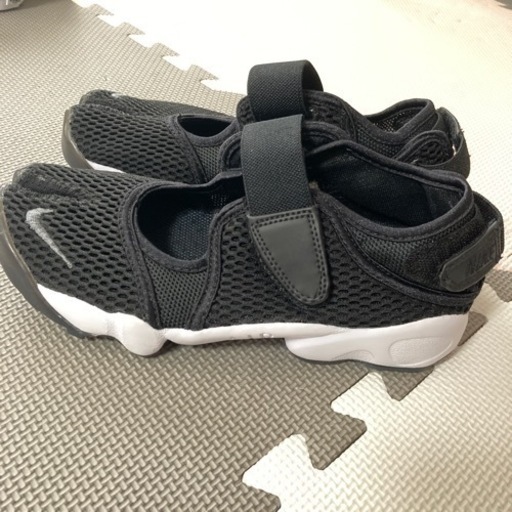 NIKE ナイキサンダル　24センチ