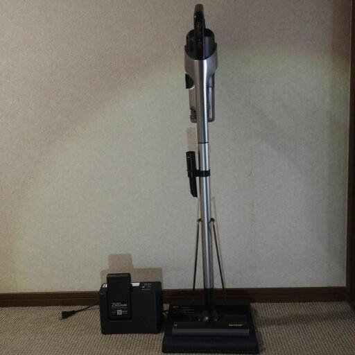 SHARP　コードレススティック掃除機　EC-HR8