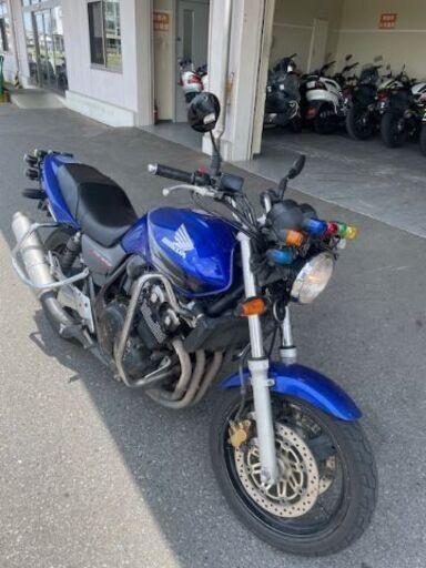 教習車　普通二輪　CB400SF