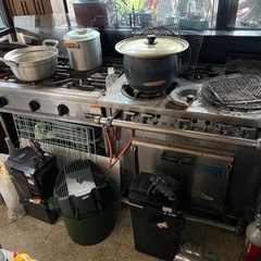 飲食店設備、ガステーブル、食洗機、ゴールドテーブル厨房機器、