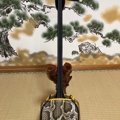 沖縄三線！貴重！知念大工型！本蛇皮！本張り！【一枚張り】⑤⑨ 沖縄三線！貴重！知念大工型！本蛇皮！本張り！【一枚張り