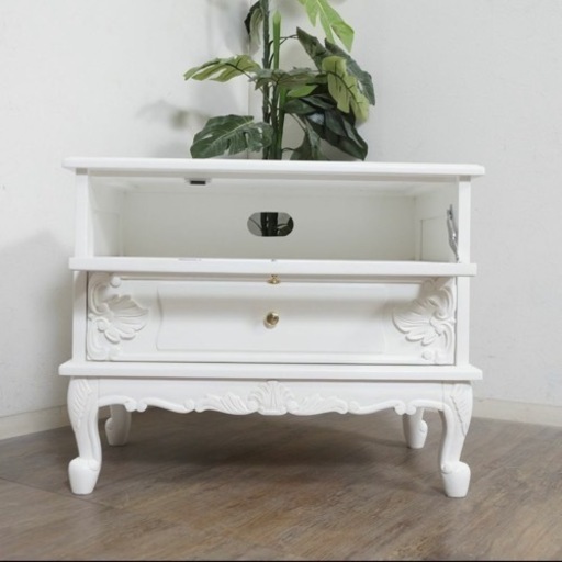 ロココ調ワイドアンティークＴＶ台 ロココ調ワイドアンティークTV台 アンティークな部屋/ ロココ調 脚