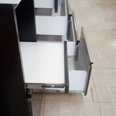 ☆ジモティ割あり☆ 社団法人全国家具工業連合会 レンジボード 黒 H200×